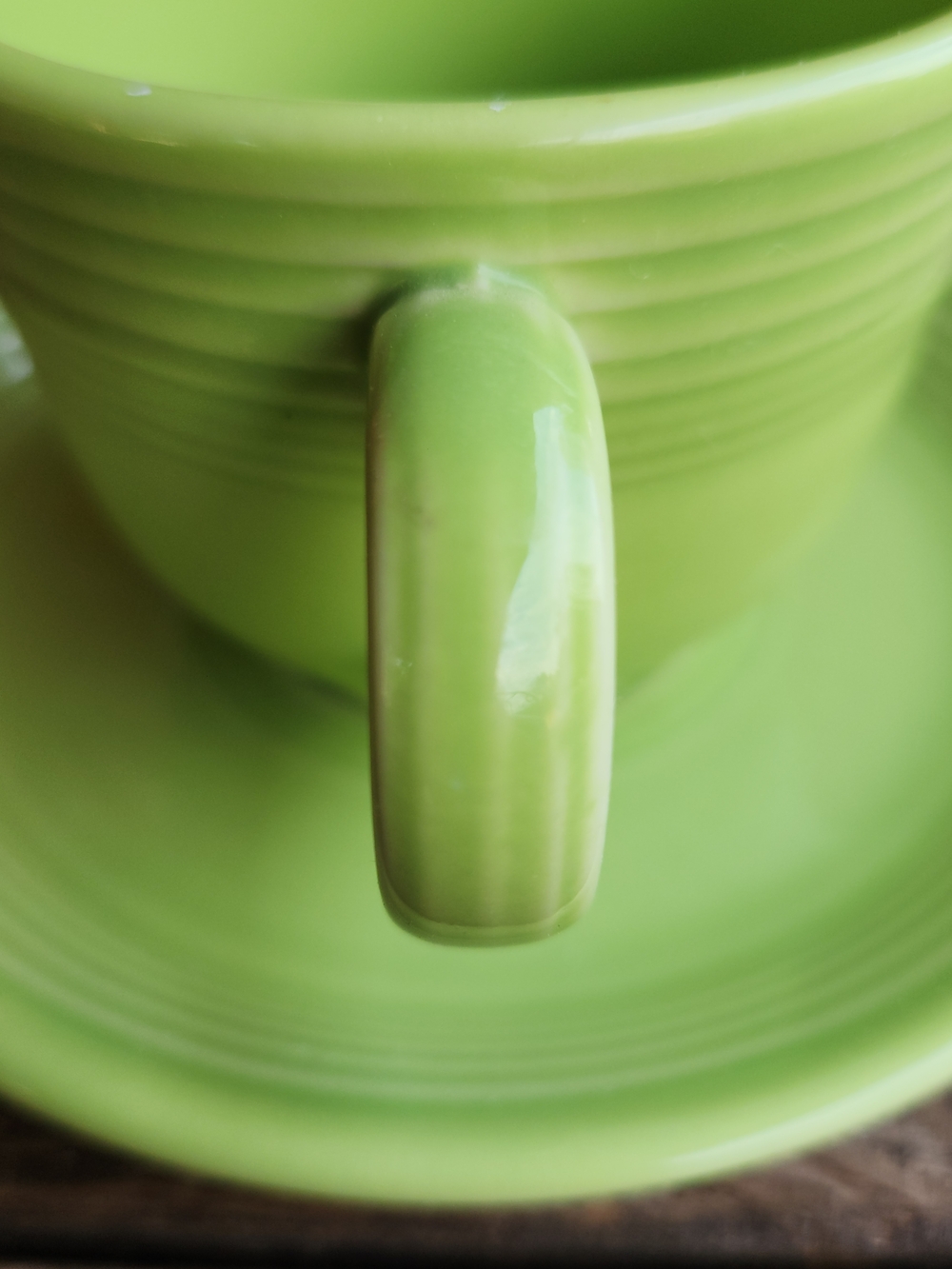 Fiesta Lime Green Ceramic Teacup & Saucer - Picture 5 of 5